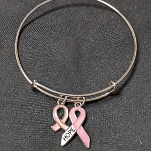 Breast cancer awareness expandable bracelet
